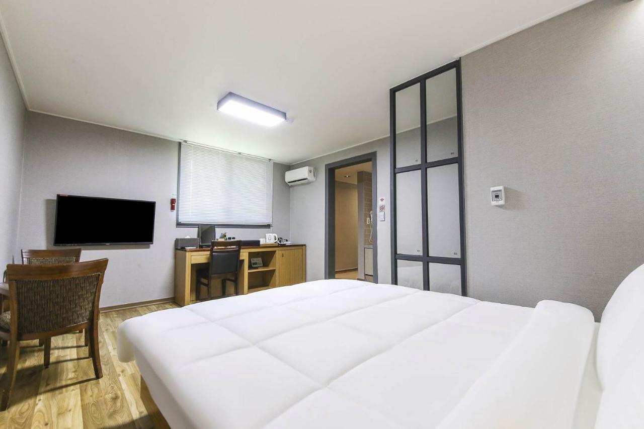 Gyeongpodae The Hotel Business Каннын Экстерьер фото